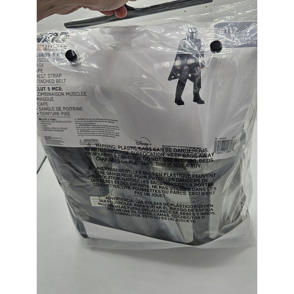 Star Wars The Mandalorian Dress Up Halloween Play Kids Costume Size Medium 8-10 - Picture 4 of 6